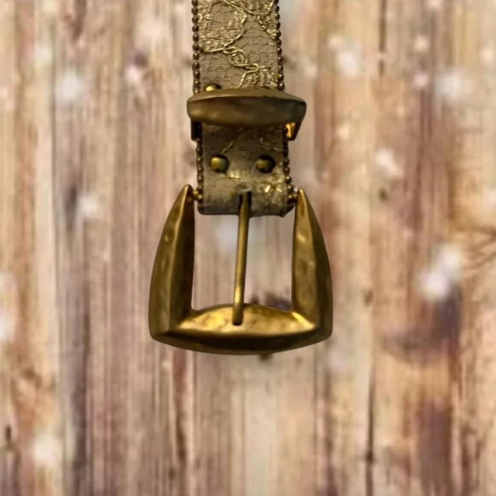 Vintage Western Lace Overlay‎ Belt by Elite – Textured Gold-Tone Buckle | Size M Vintage Western Lace Overlay‎ Belt by Elite – Textured Gold  main image 2